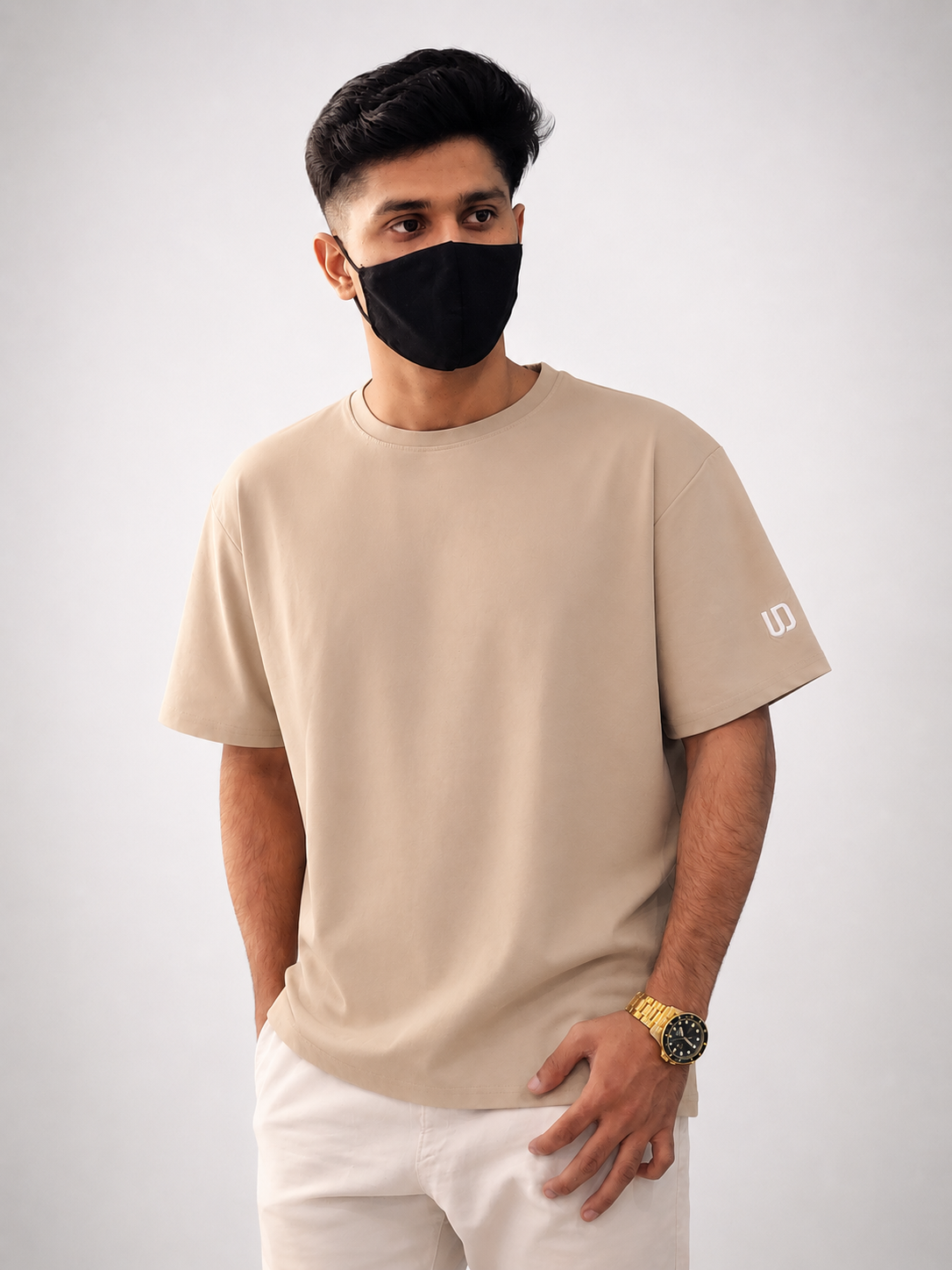 Urban District — Essential 001 | Beige