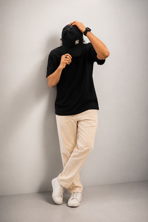 Urban District — Essential 001 | Black